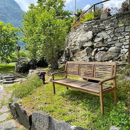 Cà Dal Bosc E Cà Sgrüscia *